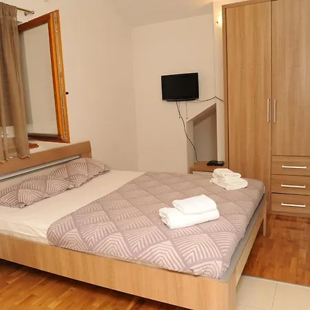 Vanessa Guest house